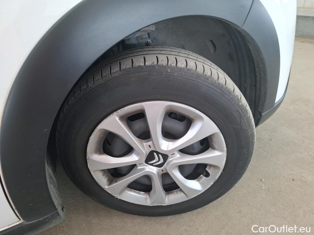  Citroen  C3  Société Feel 1.5 BlueHDI 100CV BVM6 E6dT #17