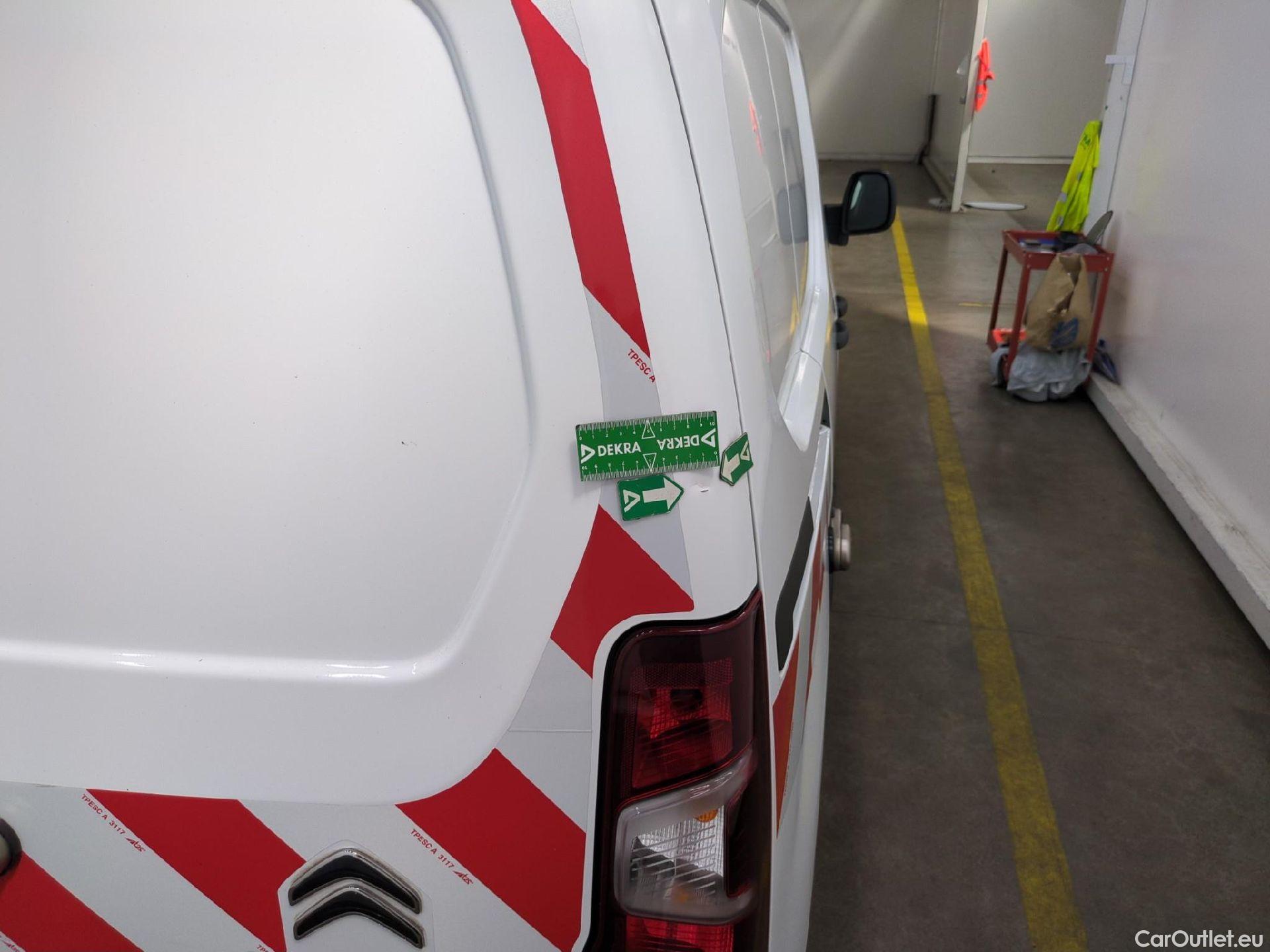  Citroen  Berlingo  Fourgon Club M 1000 1.2 PureTech 130CV BVA8 E6d #18