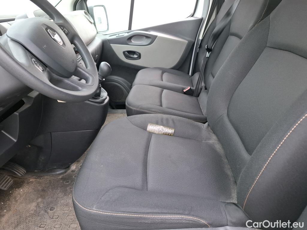  Renault  Trafic RENAULT  4p VCA Zen L1 Energy dCi 125 combi #19
