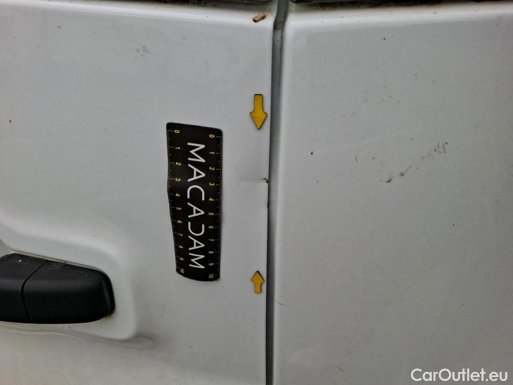  Renault  Trafic RENAULT  4p VCA Zen L1 Energy dCi 125 combi #4