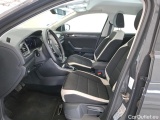  Volkswagen  T-ROC VOLKSWAGEN  / 2017 / 5P / SUV 1.5 TSI 150 EVO CARAT DSG7 #8