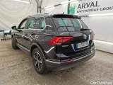  Volkswagen  Tiguan VOLKSWAGEN  / 2016 / 5P / SUV 2.0 TDI 150 DSG7 Carat #2