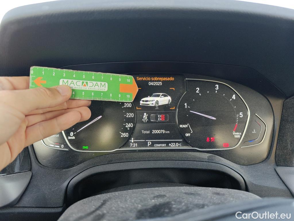  Bmw  Serie 3  Berlina 318d 2.0 150CV AT8 E6d #64