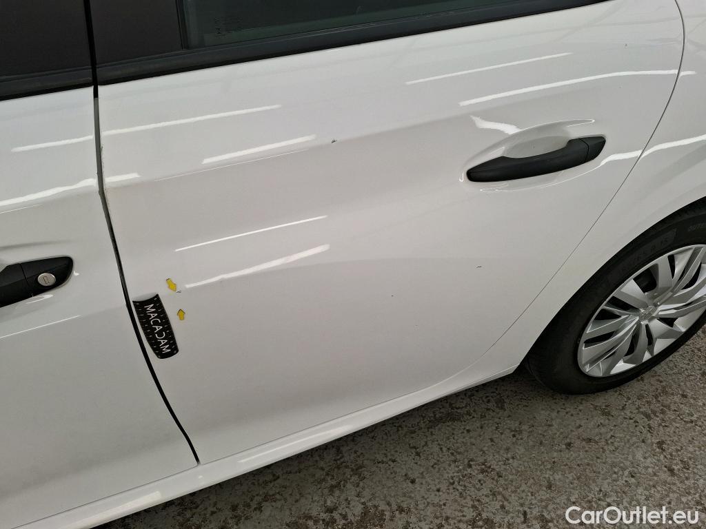  Peugeot  208 PEUGEOT  Affaire / 2019 / 5P / Berline / VU 1.5 BlueHDi 100 S&S Premium #16
