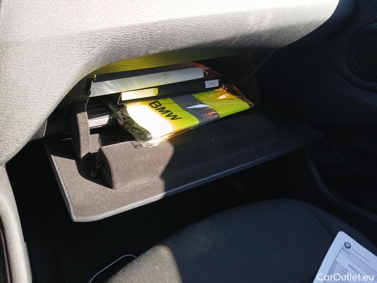  Bmw  X1 BMW  / 2019 / 5P / todoterreno sDrive16d Business #2