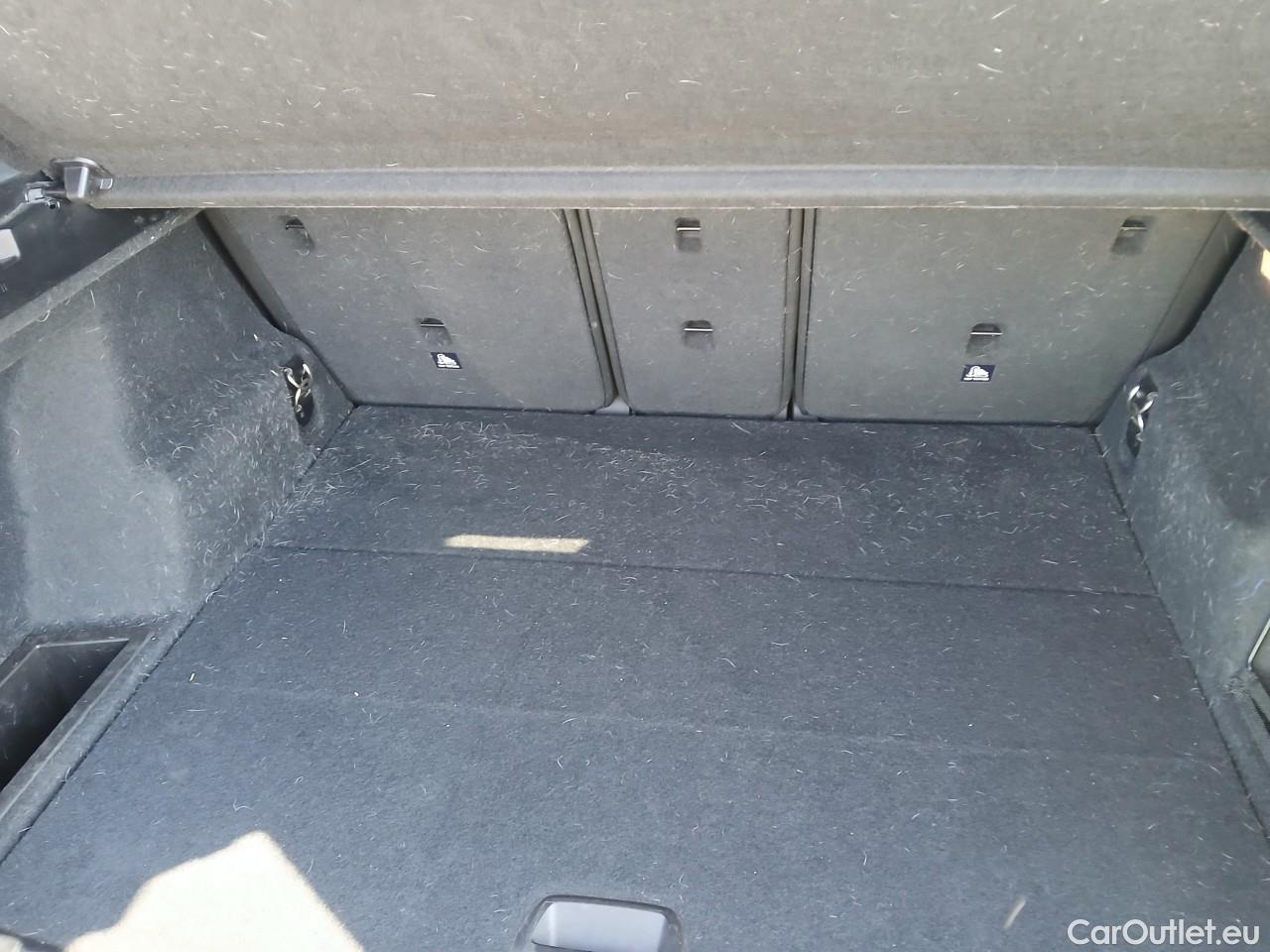  Bmw  X1 BMW  / 2019 / 5P / todoterreno sDrive16d Business #3