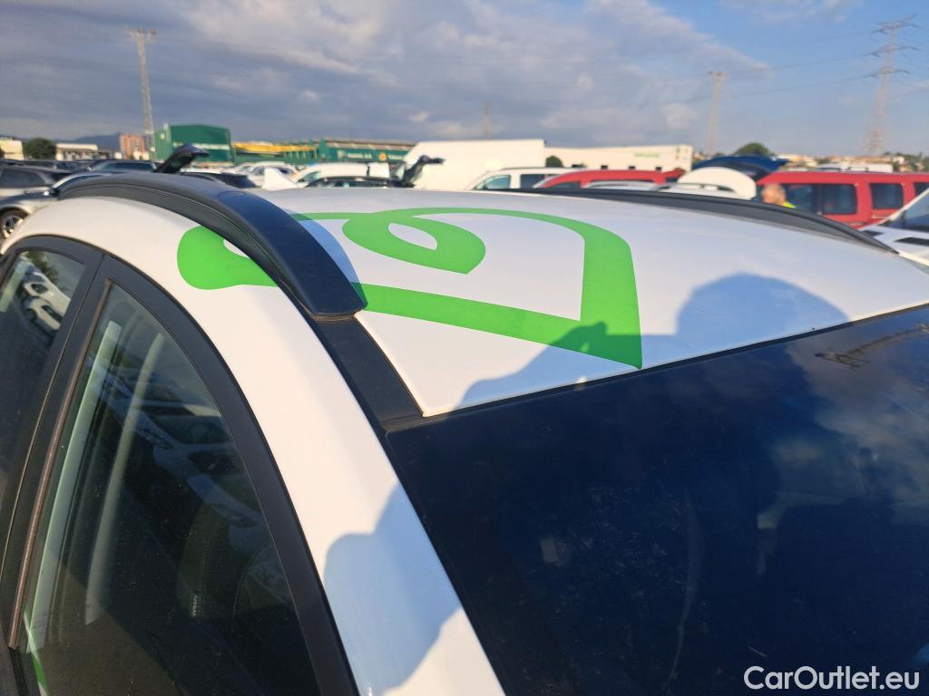  Hyundai  Konna HYUNDAI Kona / 2020 / 5P / todoterreno 100kW EV Maxx #5