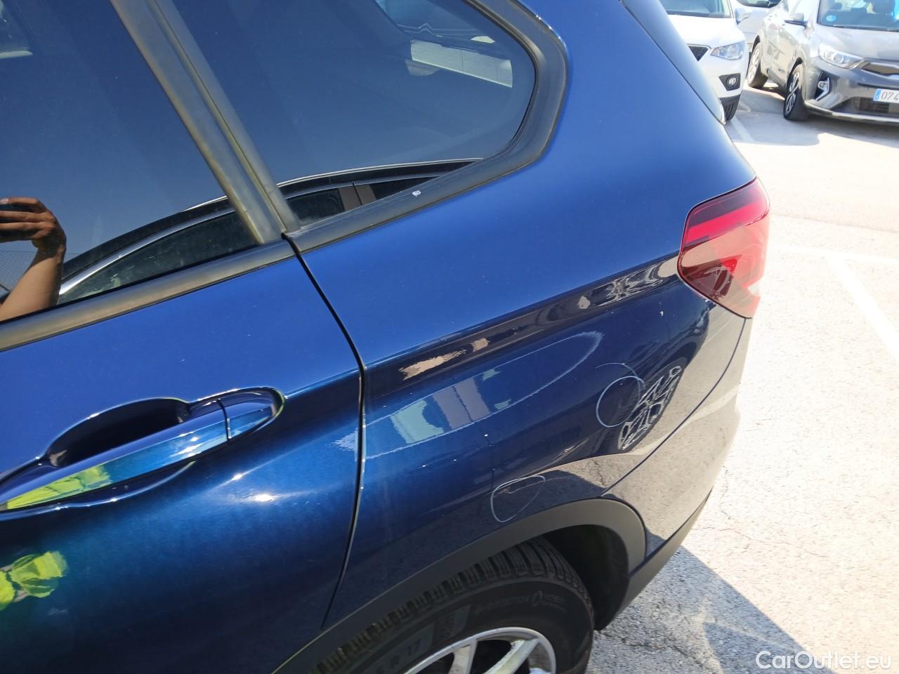  Bmw  X1 BMW  / 2019 / 5P / todoterreno sDrive16d Business #26