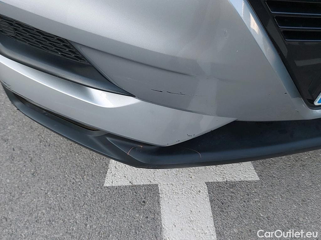 Nissan  Qashqai NISSAN  / 2017 / 5P / todoterreno DIG-T 103 kW (140 CV) E6D ACENTA (AC2) #18