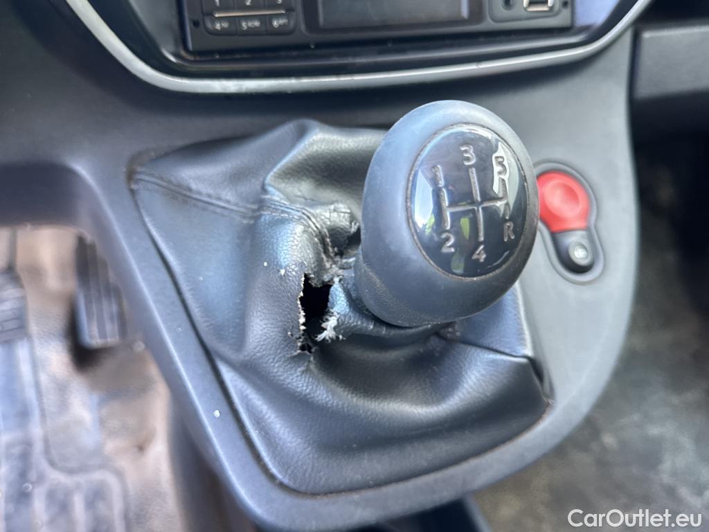  Renault  Kangoo  II Furgón Professional 1.5 dCi 75CV MT5 E5 #49