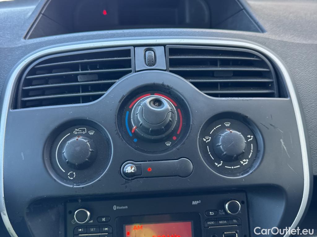  Renault  Kangoo  II Furgón Professional 1.5 dCi 75CV MT5 E5 #23