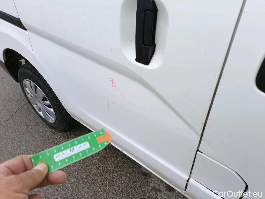  Nissan  NV200 NISSAN  / 2009 / 5P / furgón 1.5dCi 66kW (90CV) COMFORT #14