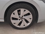  Volkswagen  Golf  VOLKSWAGEN / 2019 / 5P / BERLINA 2.0 TDI SCR STYLE DSG #17