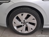  Volkswagen  Golf  VOLKSWAGEN / 2019 / 5P / BERLINA 2.0 TDI SCR STYLE DSG #20