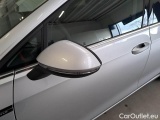  Volkswagen  Golf  VOLKSWAGEN / 2019 / 5P / BERLINA 2.0 TDI SCR STYLE DSG #53