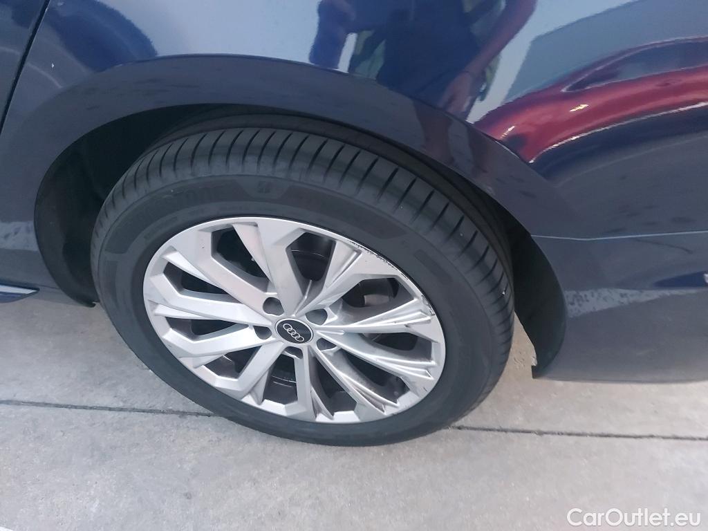  Audi  A4  Avant 35 TDI advanced 2.0 TDI 165CV AT7 E6d #13