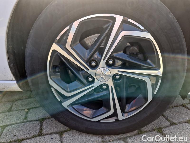  Hyundai  i30   cw (PD)(2017->)  kom.1.6CRDi 115 Smart #6