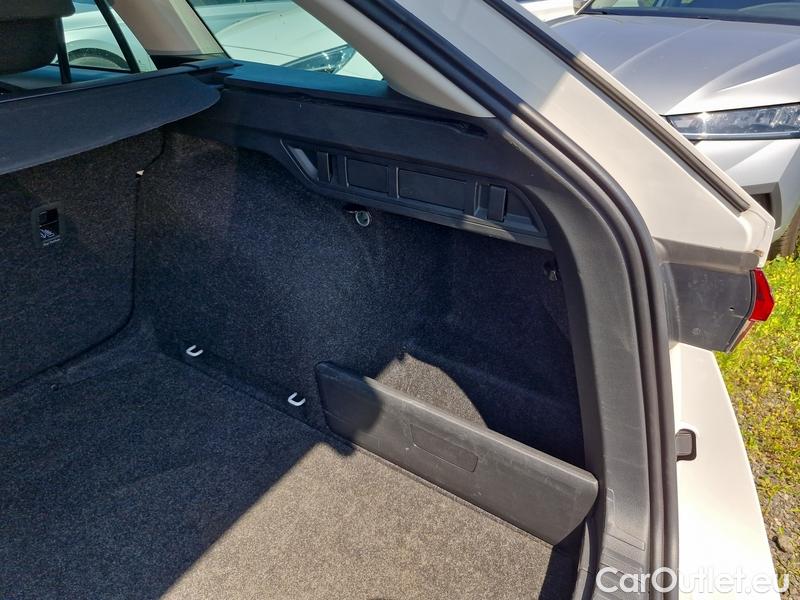  Skoda  Octavia  Combi (NX3)(2020) Oct.Com. 2.0TDI 85 Ambition AT #5