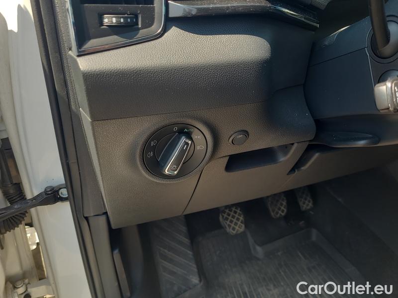  Skoda  Karoq  (NU)(2017->)  2.0 TDI 85 Style #11