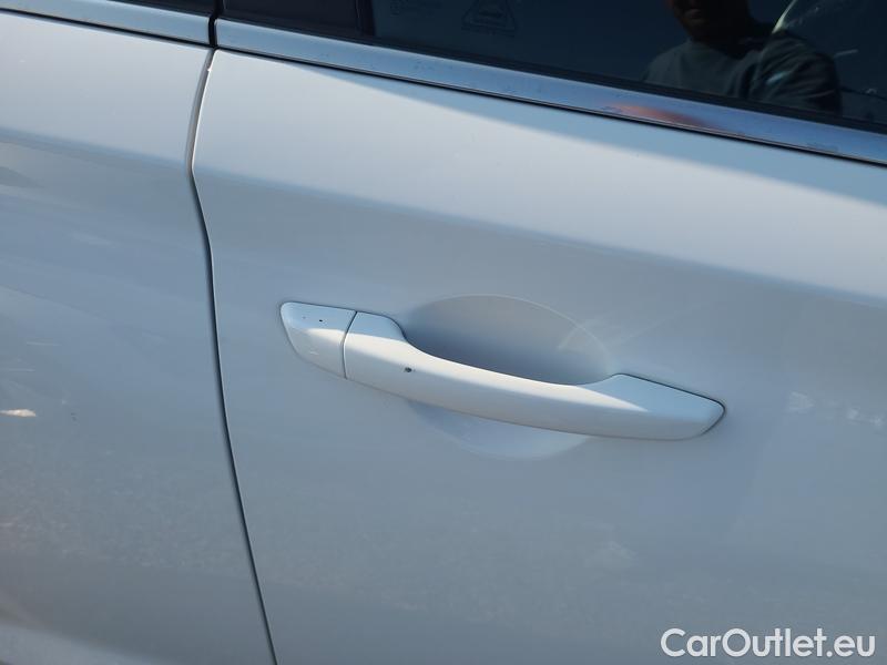  Hyundai  i30   cw (PD)(2017->)  kom.1.5T-GDI Smart 5d #3
