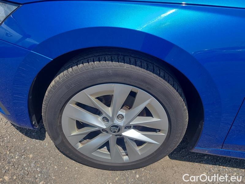  Skoda  Octavia  Combi (NX3)(2020) Oct.Combi 2.0TDI 85 Style #6