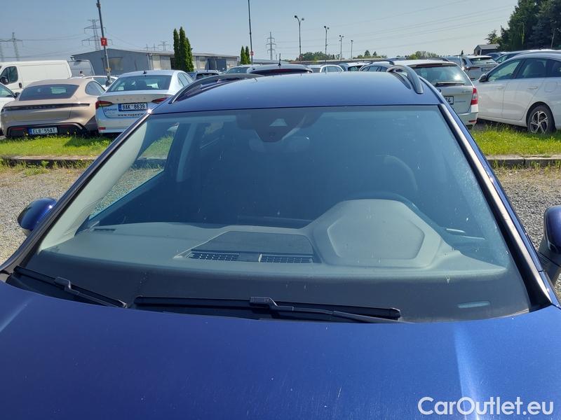  Volkswagen  Golf  VIII Variant (CG5) 2020 Var.1.5 eTSI 110 Style AT #1