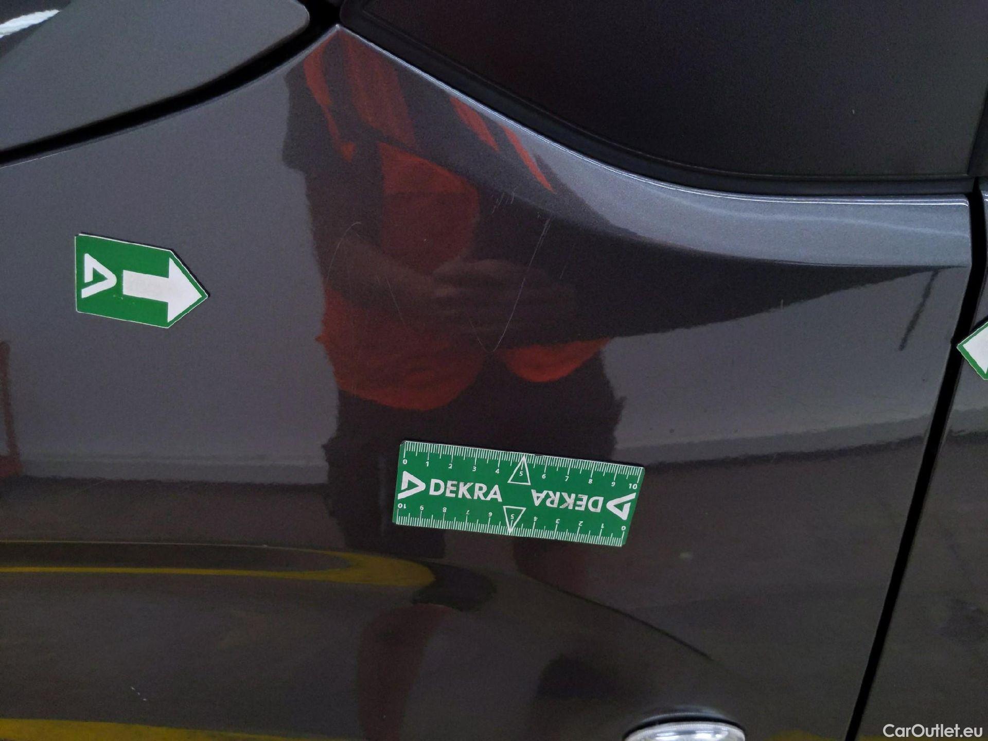  Citroen  Berlingo  Feel M 1.2 PureTech 130CV BVA8 7 Sieges E6d #27