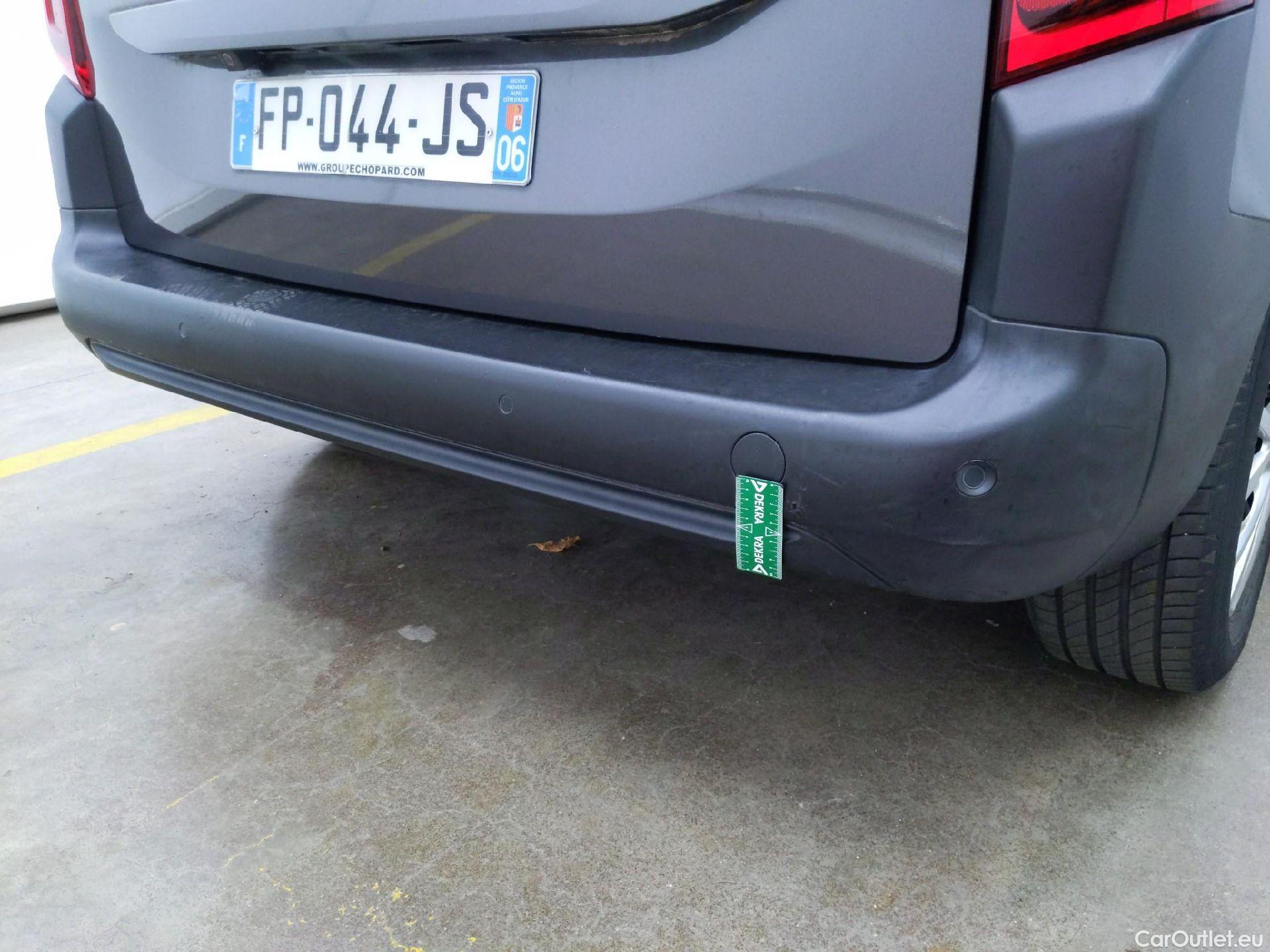  Citroen  Berlingo  Feel M 1.2 PureTech 130CV BVA8 7 Sieges E6d #40