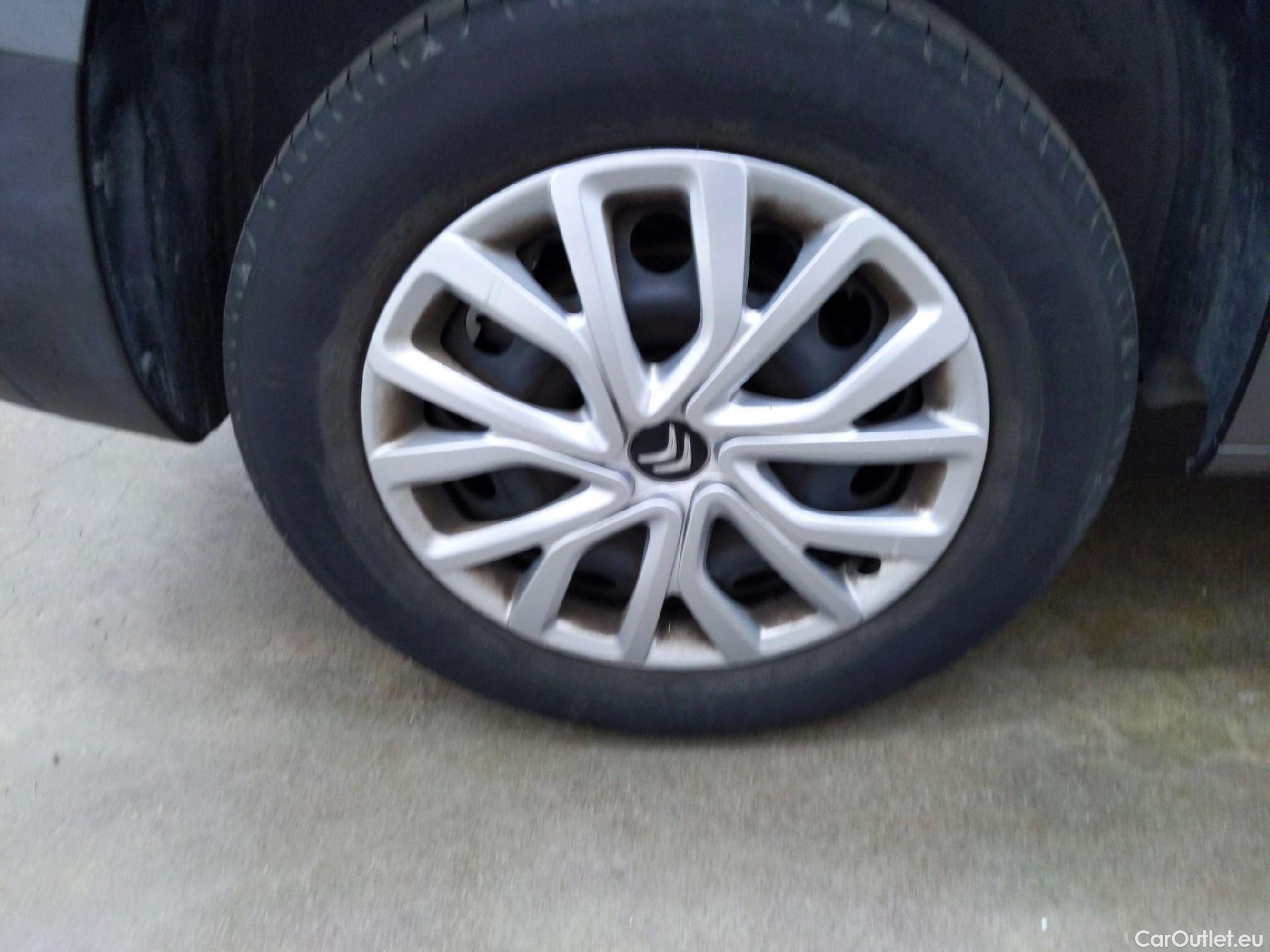  Citroen  Berlingo  Feel M 1.2 PureTech 130CV BVA8 7 Sieges E6d #41