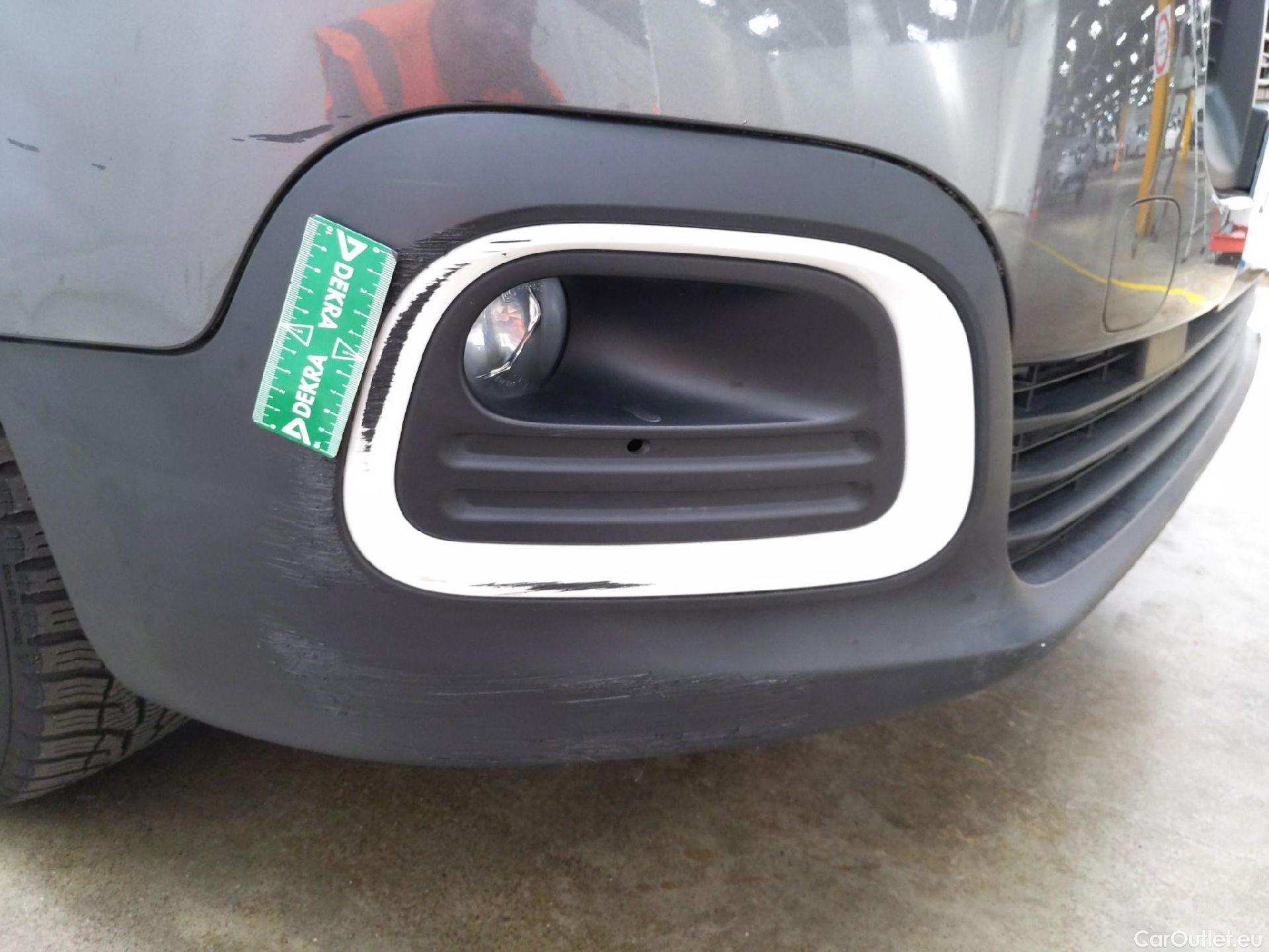  Citroen  Berlingo  Feel M 1.2 PureTech 130CV BVA8 7 Sieges E6d #19
