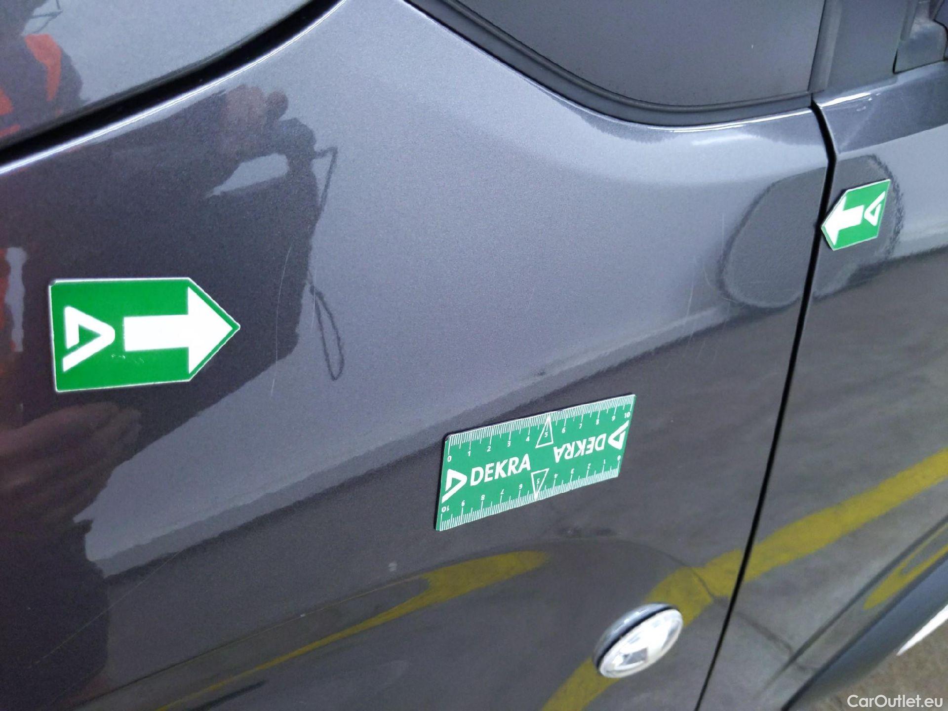  Citroen  Berlingo  Feel M 1.2 PureTech 130CV BVA8 7 Sieges E6d #28