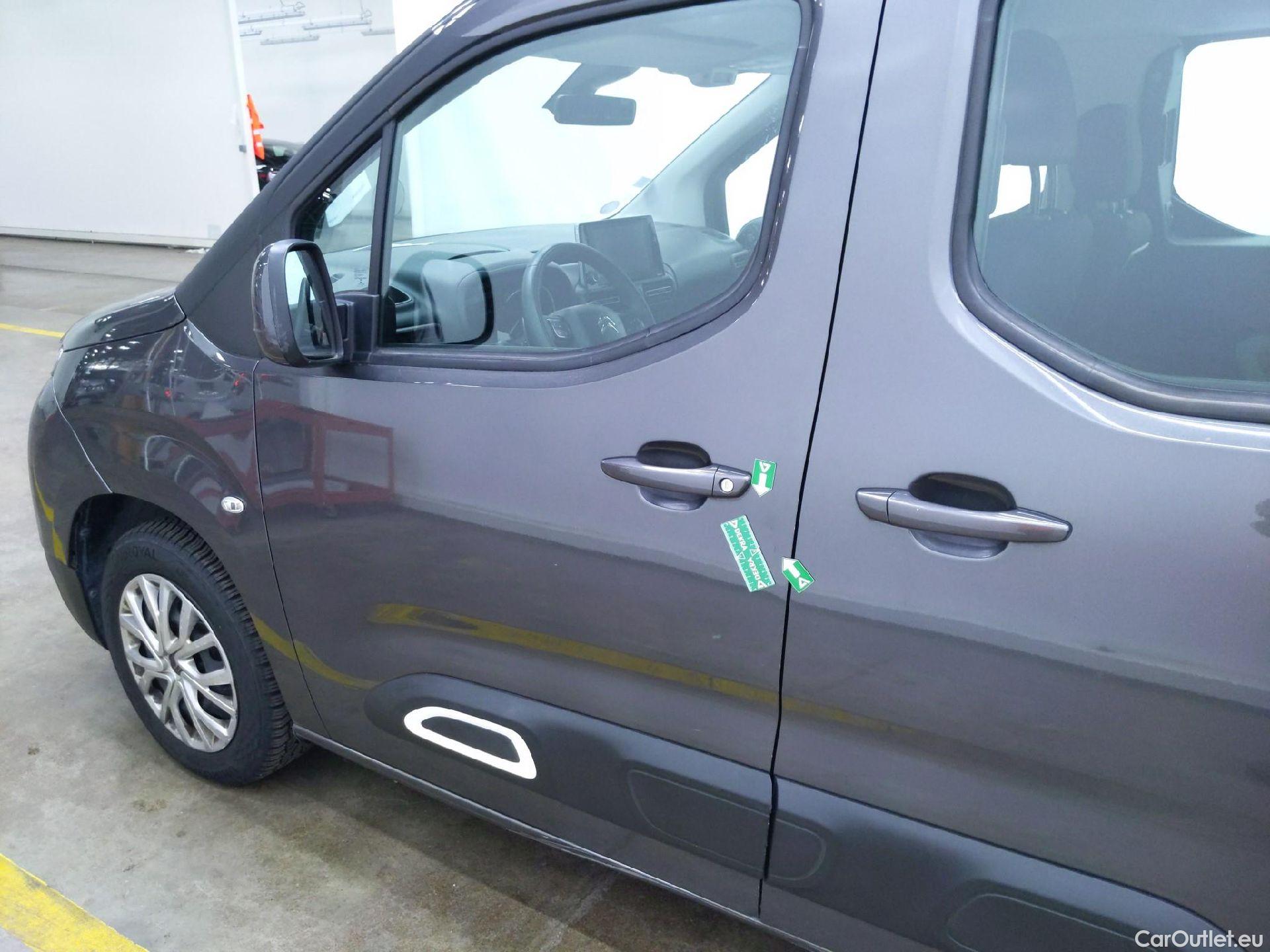  Citroen  Berlingo  Feel M 1.2 PureTech 130CV BVA8 7 Sieges E6d #30