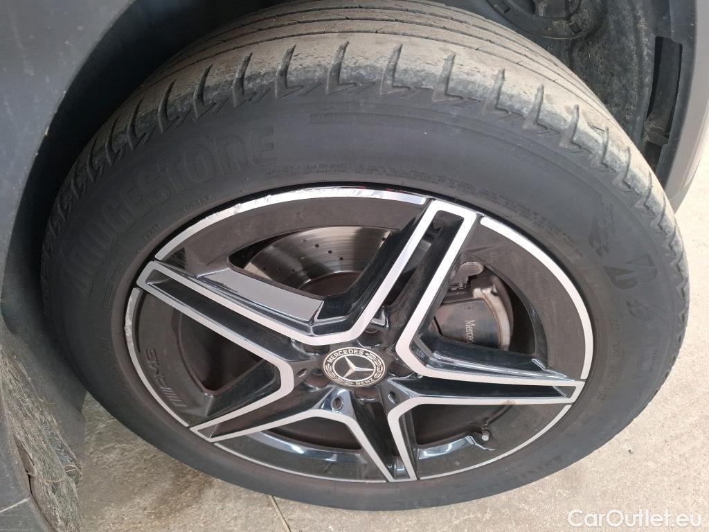  Mercedes  GLB MERCEDES-BENZ  / 2019 / 5P / SUV  200 d AMG Line #11