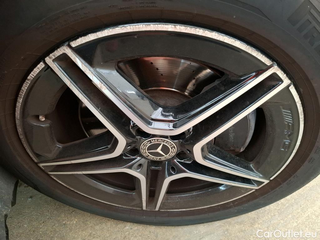  Mercedes  GLB MERCEDES-BENZ  / 2019 / 5P / SUV  220 d AMG Line 4Matic #18