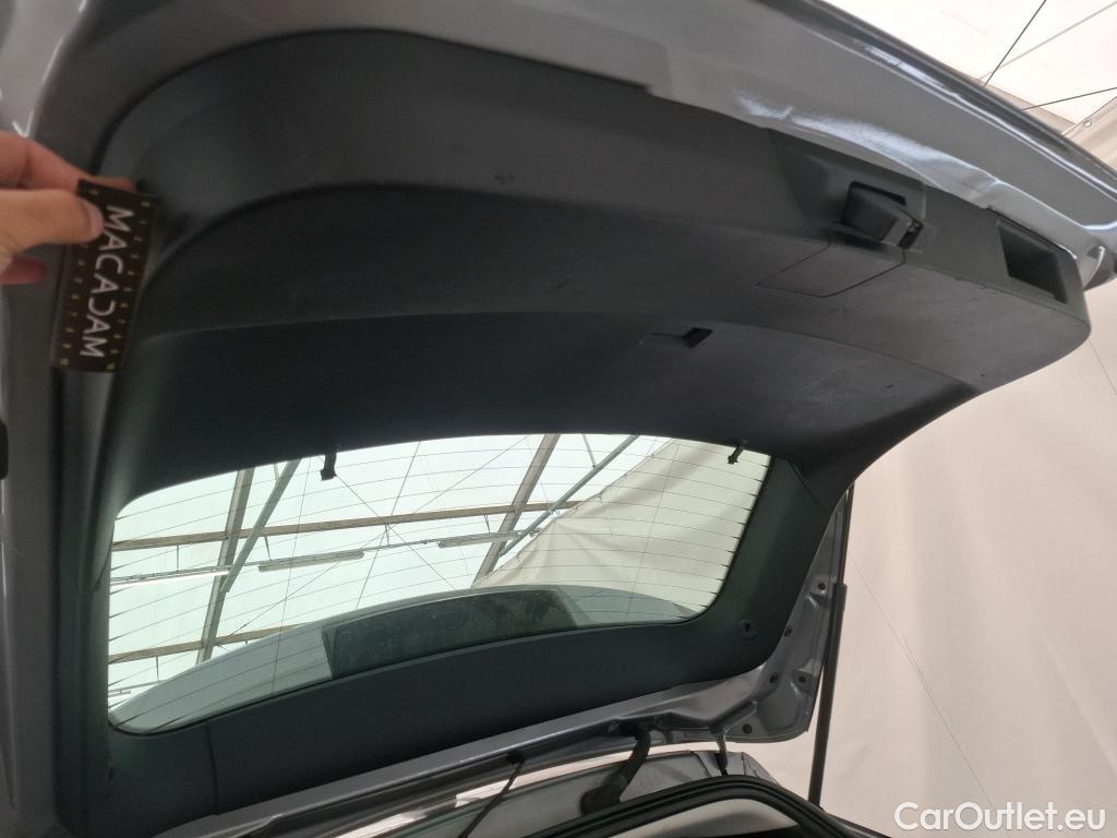  Ford  Kuga  Titanium Plug-In Hybrid 2.5 225CV BVA1 E6dT #15