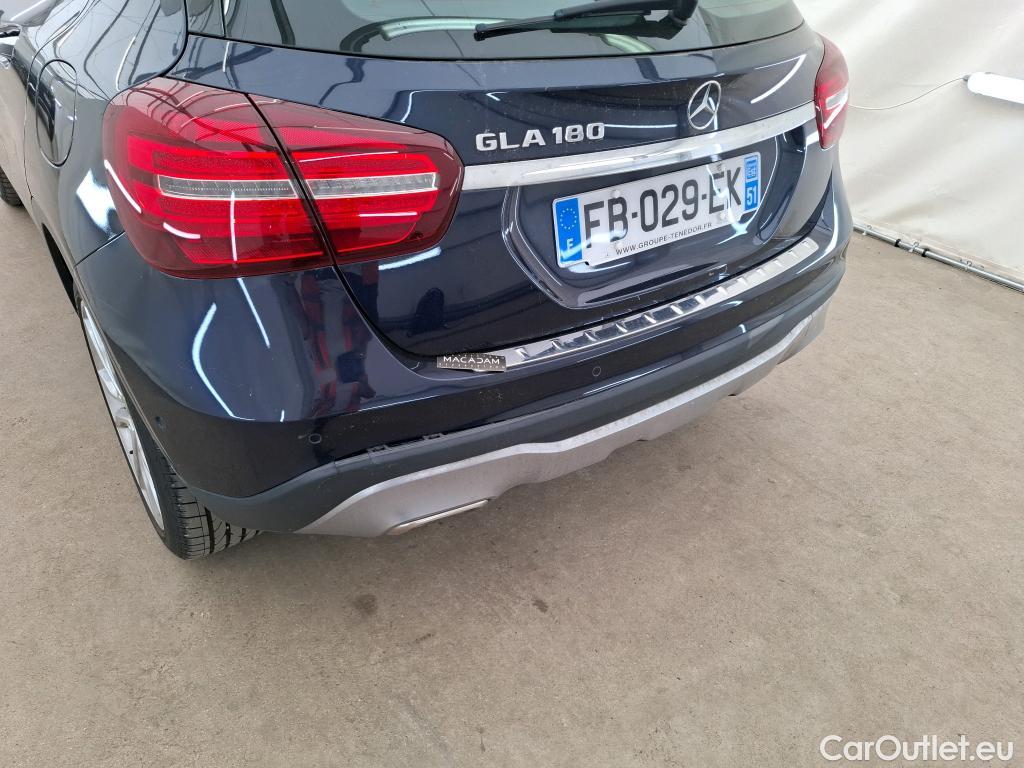  Mercedes  GLA MERCEDES-BENZ Classe  5p SUV  180 Business Executive Edition BVA7 #25