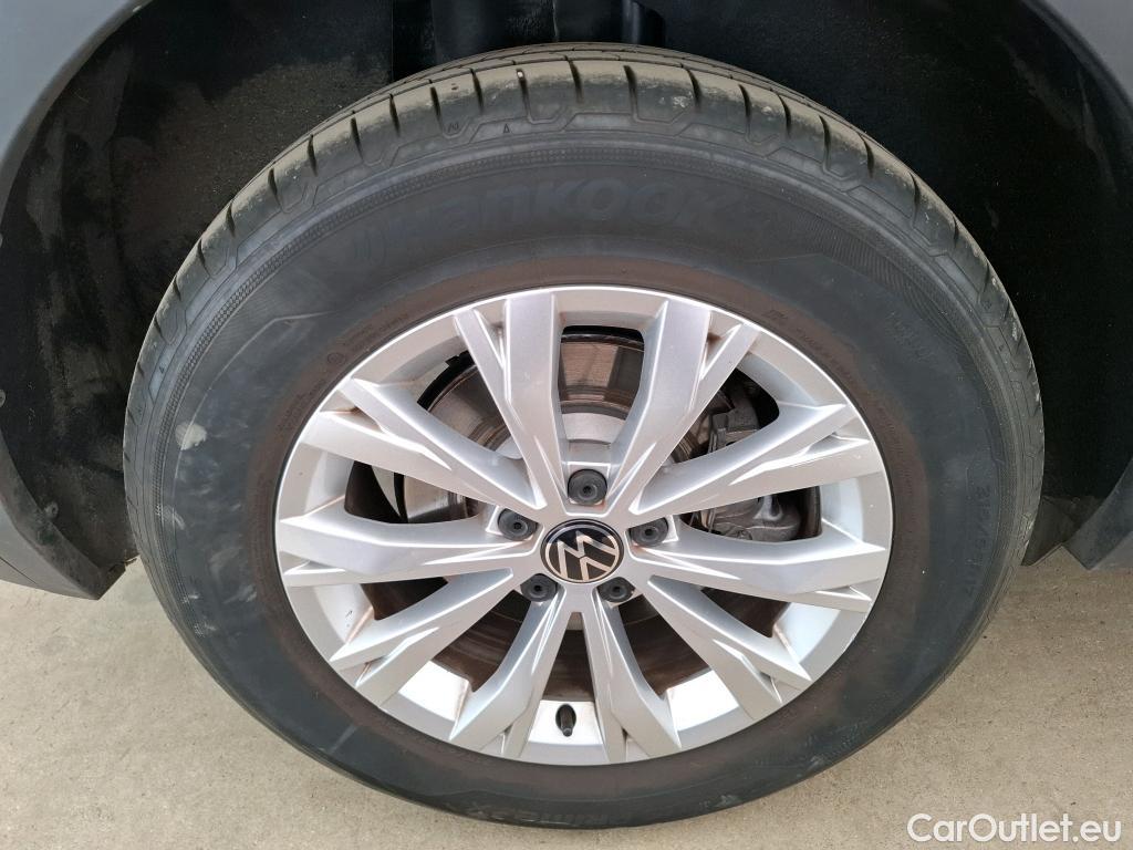  Volkswagen  Tiguan VOLKSWAGEN  / 2020 / 5P / SUV 1.4 eHybrid 245 DSG6 Life Business #36