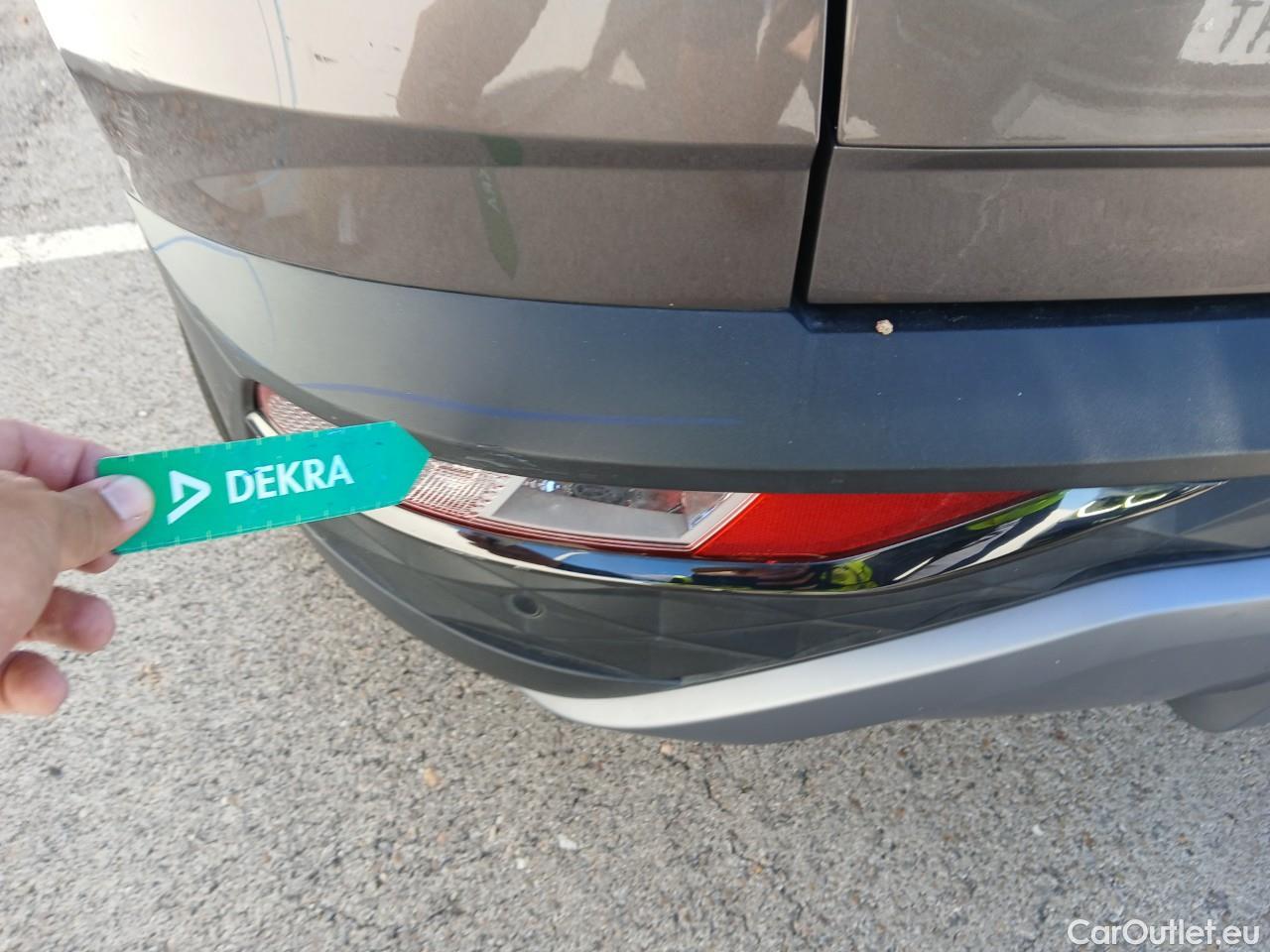  Hyundai  Tucson HYUNDAI  / 2020 / 5P / todoterreno 1.6 TGDI 169kW HEV Tecno Sky Auto #25