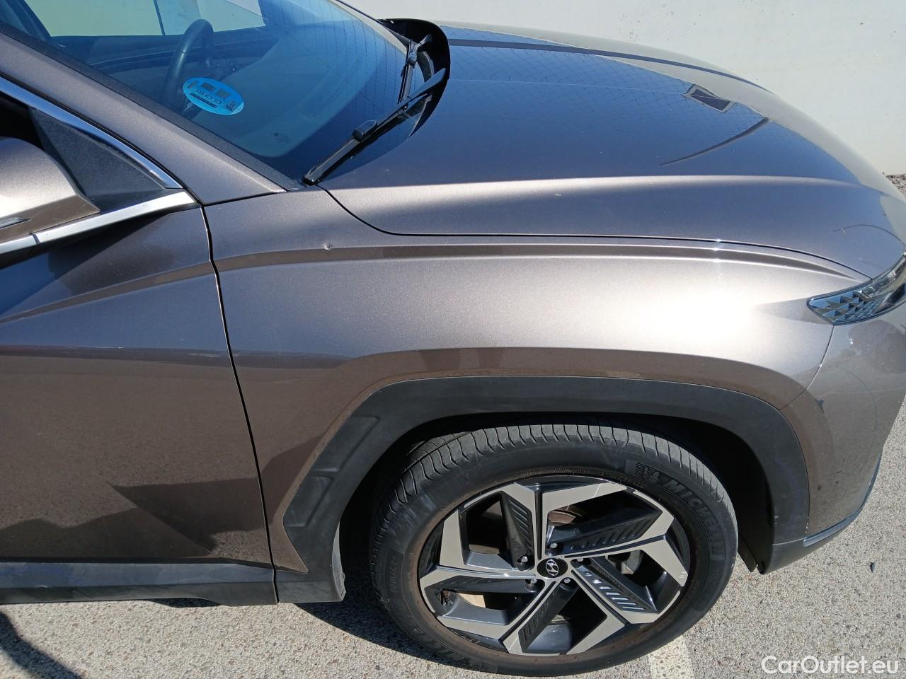  Hyundai  Tucson HYUNDAI  / 2020 / 5P / todoterreno 1.6 TGDI 169kW HEV Tecno Sky Auto #40