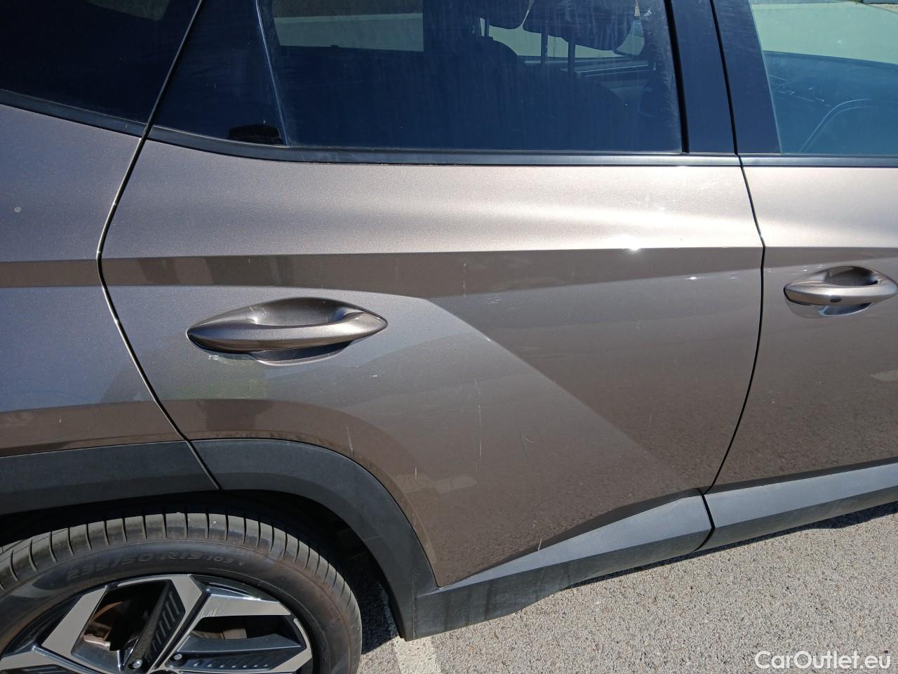  Hyundai  Tucson HYUNDAI  / 2020 / 5P / todoterreno 1.6 TGDI 169kW HEV Tecno Sky Auto #33