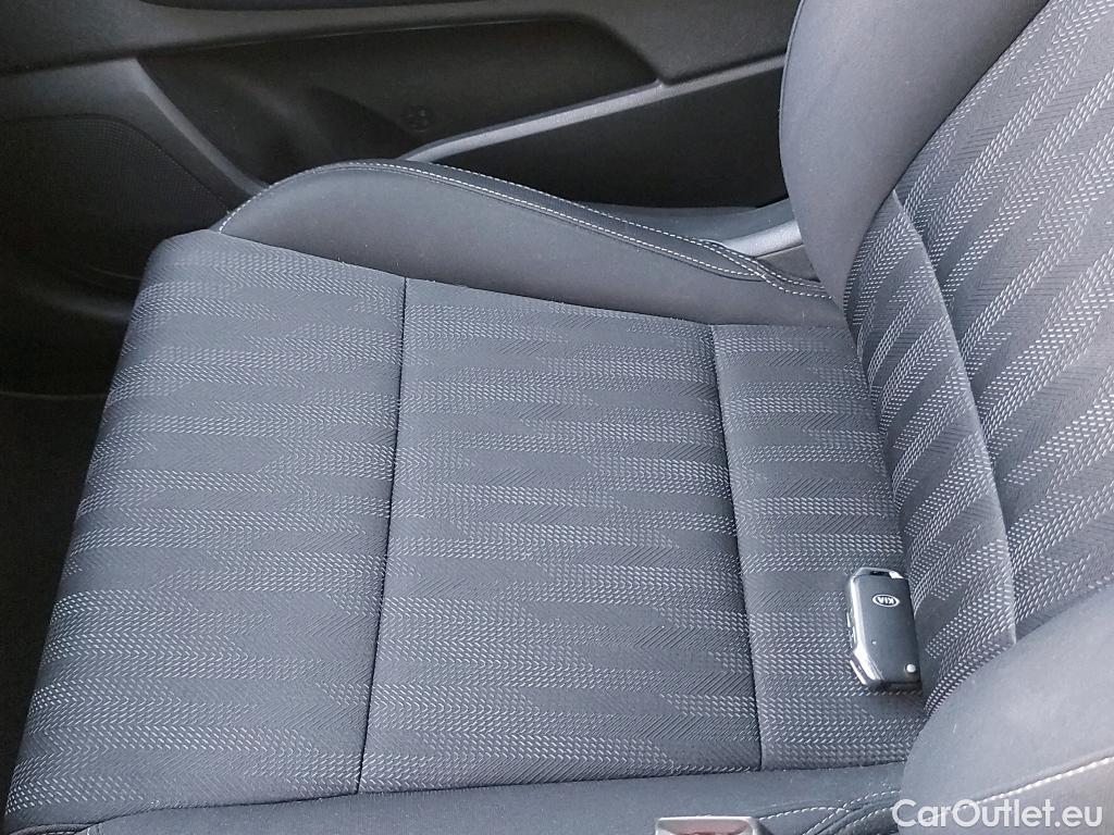  KIA  Sportage KIA  / 2018 / 5P / todoterreno 1.6 MHEV Business 85kW (115CV) 4x2 Epartner #13