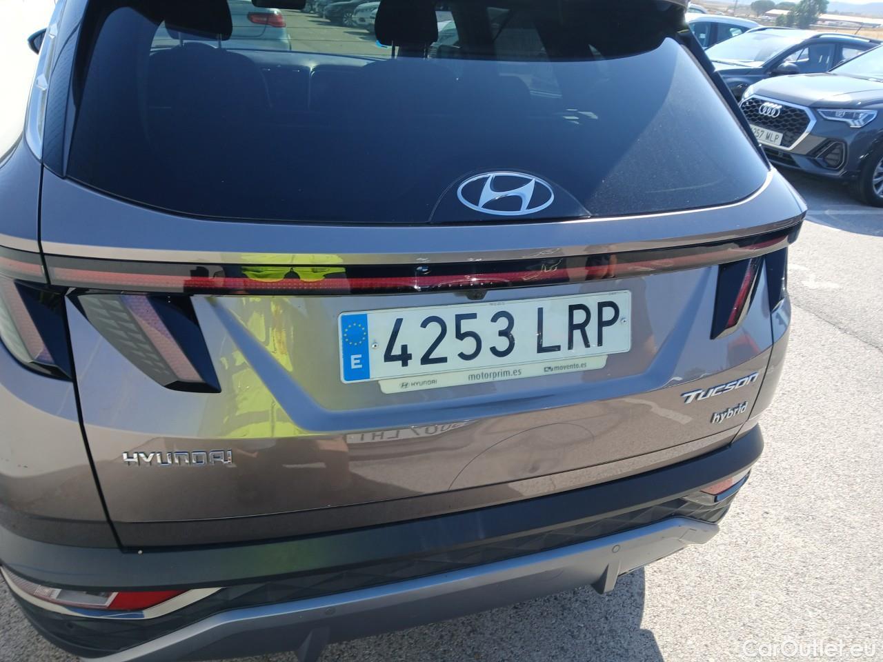  Hyundai  Tucson HYUNDAI  / 2020 / 5P / todoterreno 1.6 TGDI 169kW HEV Tecno Sky Auto #29