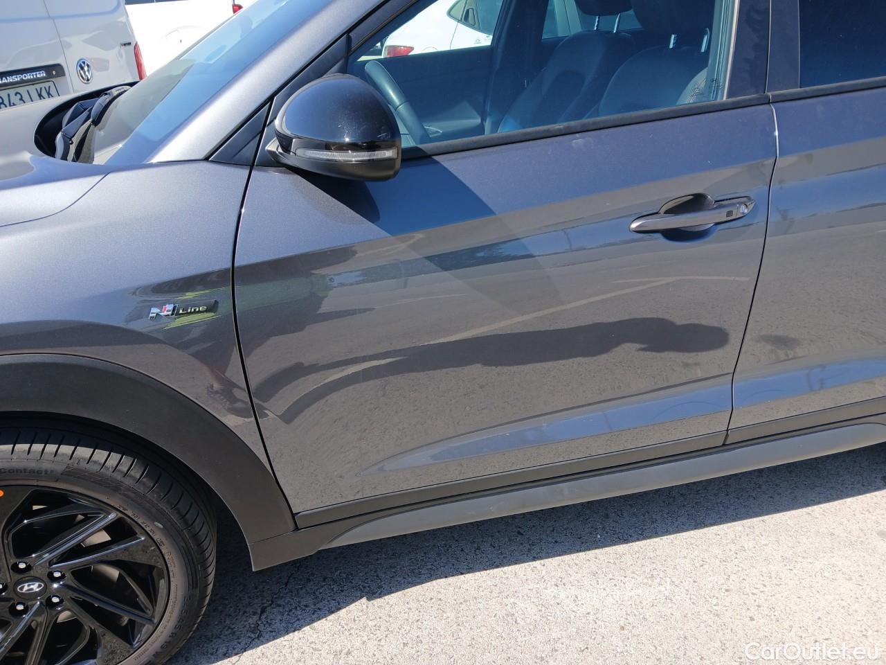  Hyundai  Tucson HYUNDAI  / 2018 / 5P / todoterreno 1.6 CRDI 100kW (136CV) 48V N-Line DT 4X2 #16