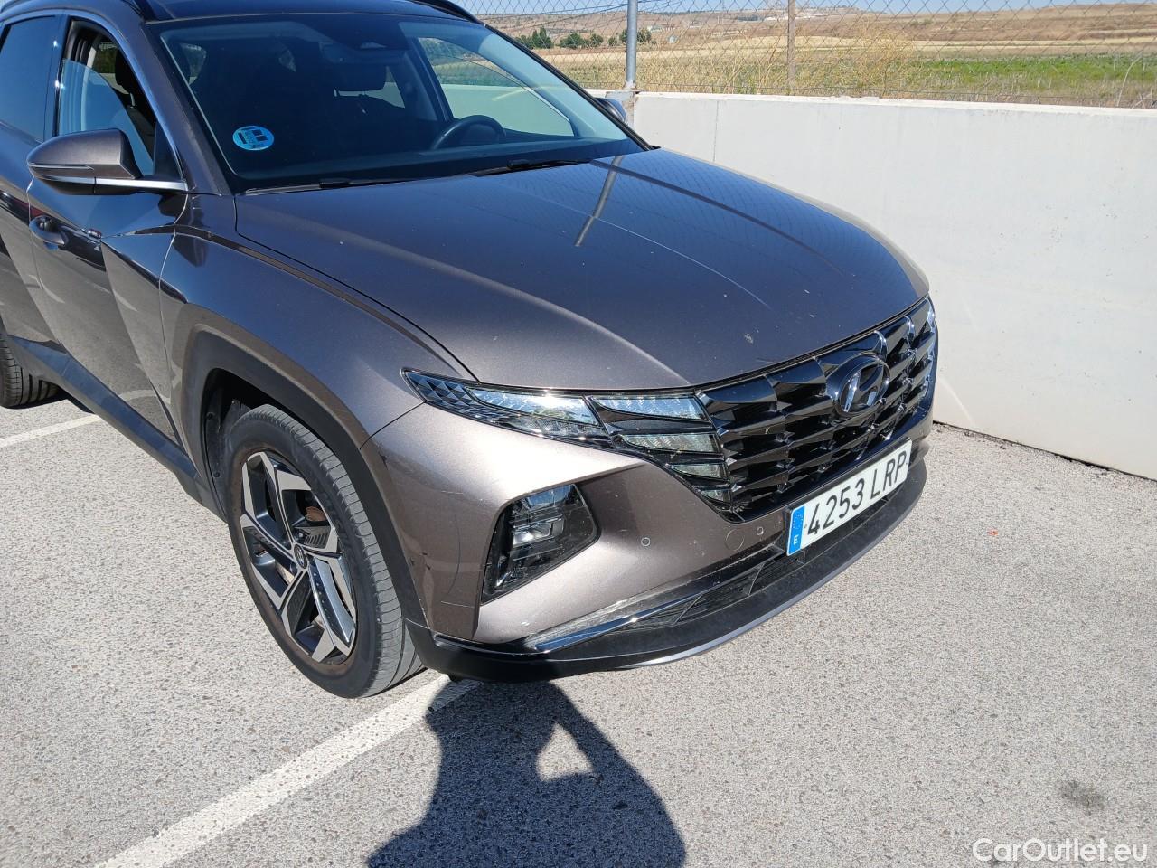  Hyundai  Tucson HYUNDAI  / 2020 / 5P / todoterreno 1.6 TGDI 169kW HEV Tecno Sky Auto #11