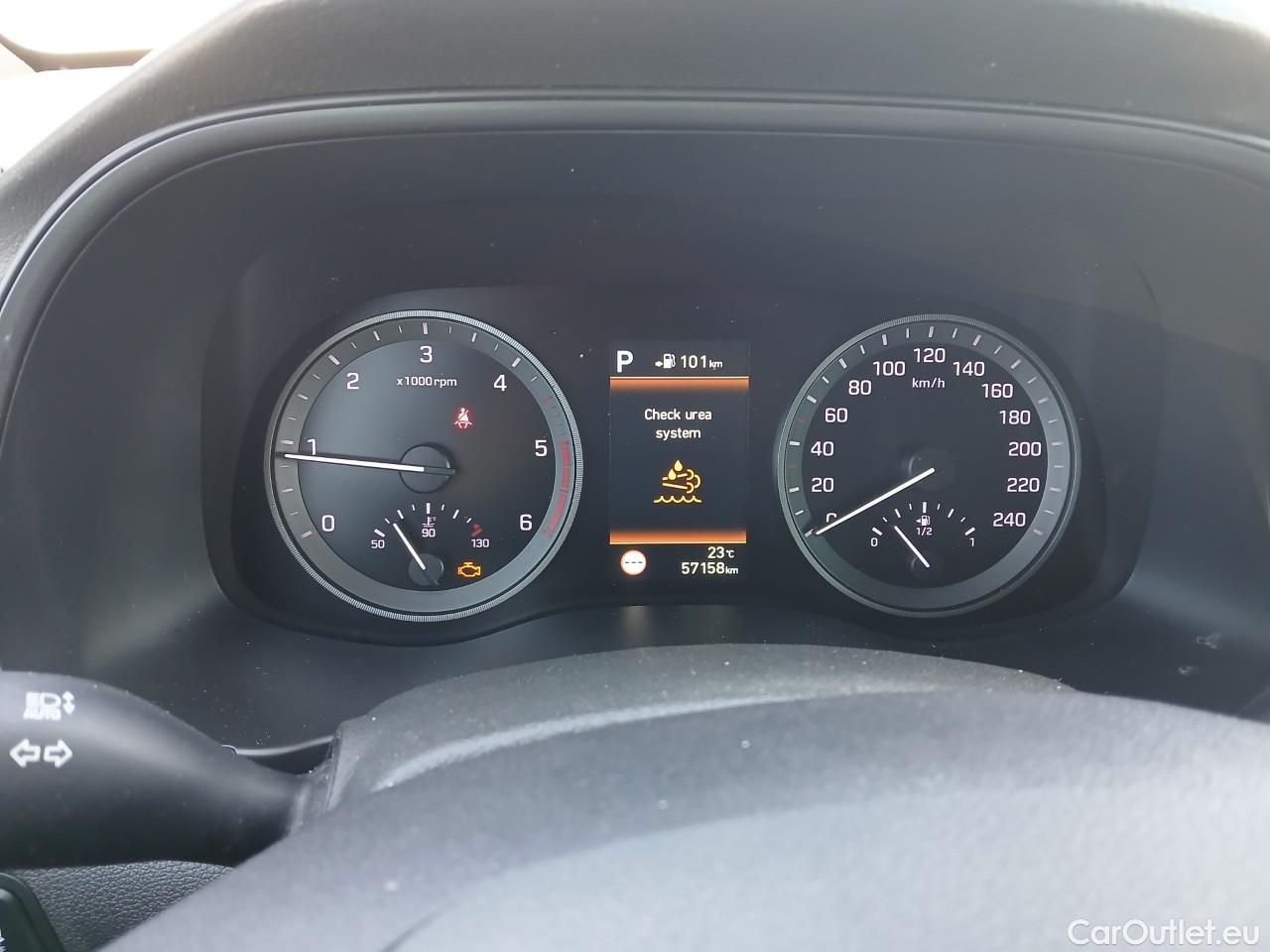  Hyundai  Tucson HYUNDAI  / 2018 / 5P / todoterreno 1.6 CRDI 100kW (136CV) 48V N-Line DT 4X2 #2