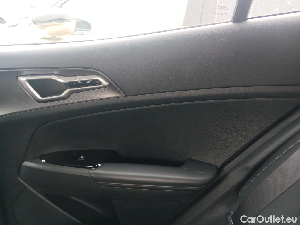 KIA  Sportage  Drive Hybrid 1.6 T-GDi 180CV AT6 E6d #42