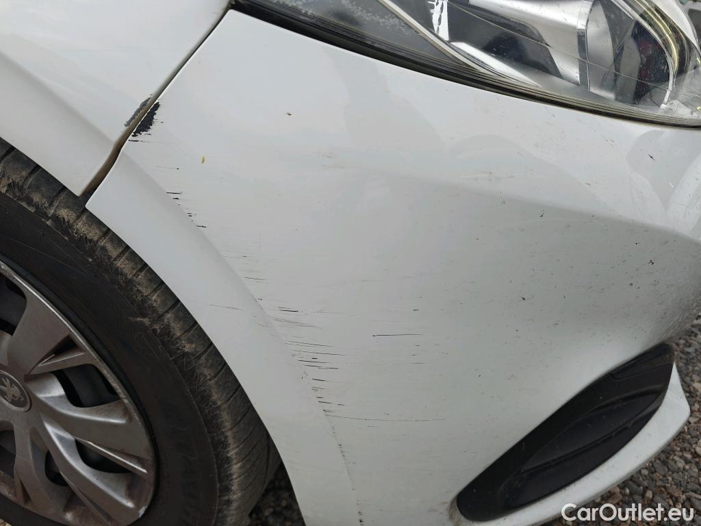  Peugeot  208  Active 1.5 HDi #46