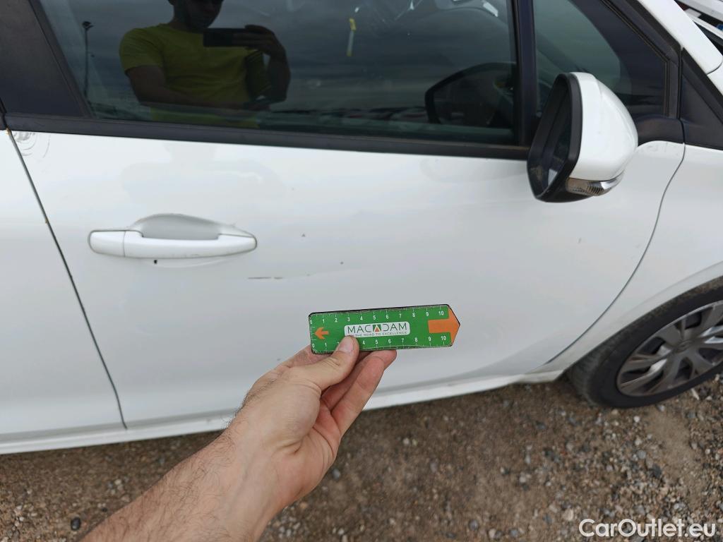  Peugeot  208  Active 1.5 HDi #14