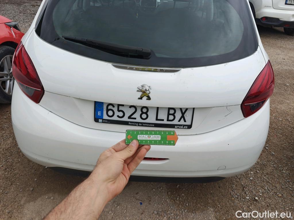  Peugeot  208  Active 1.5 HDi #54