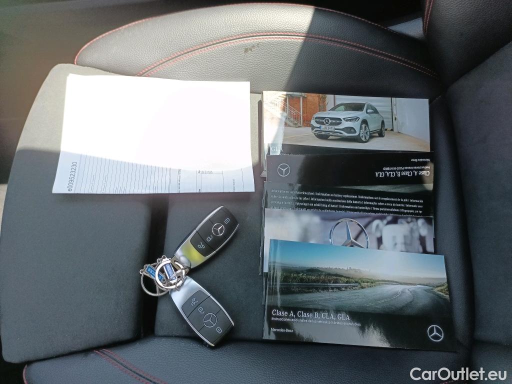  Mercedes  GLA Clase   250 e (247.786)AMG 1.3 AMG Line 220CV AT8 E6d #7